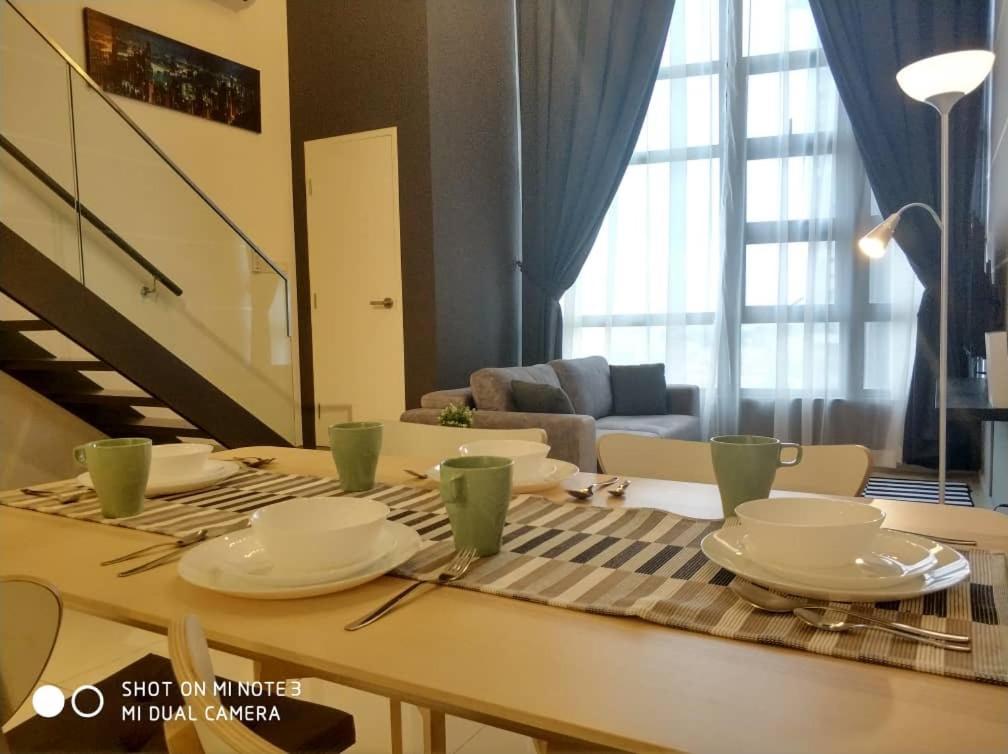 Appartement Ekocheras Luxury Duplex House