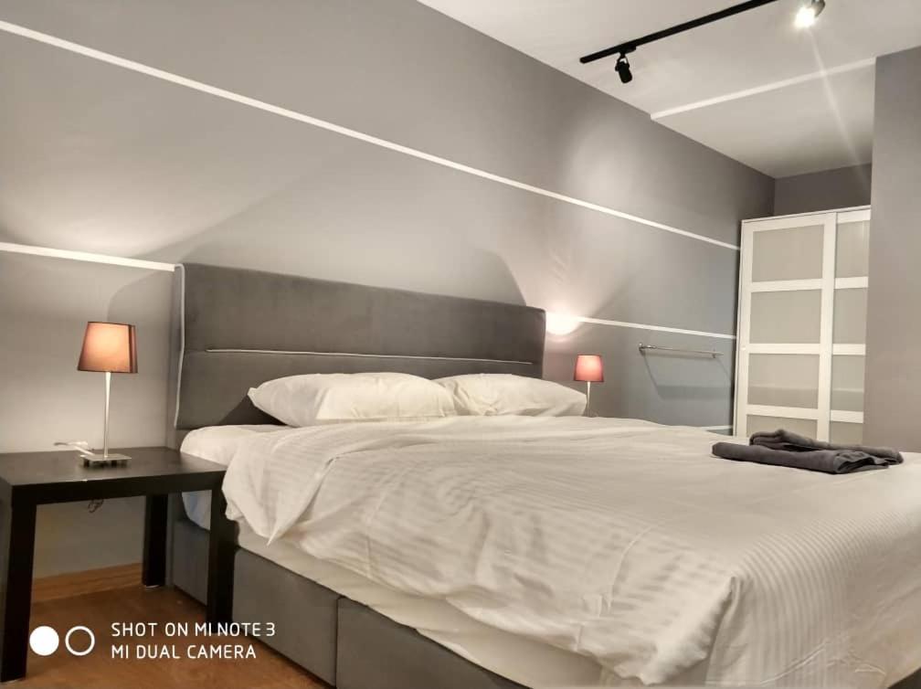 Appartement Ekocheras Luxury Duplex House